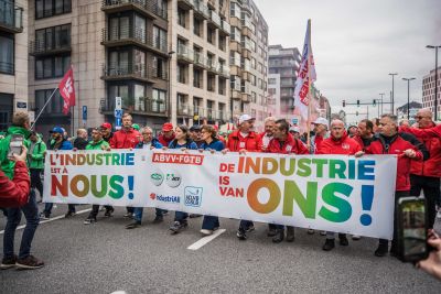 Manifestation syndicale "L'industrie est à nous" organisée par industriAll Europe et ses affiliés belges à Bruxelles