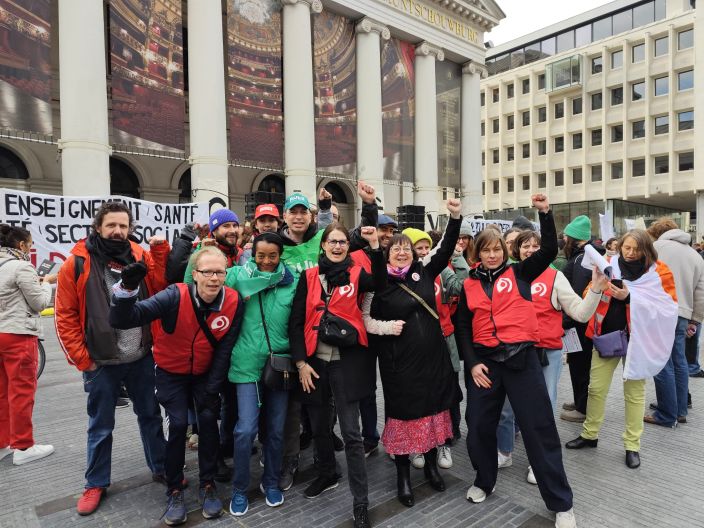 Picture of ETUC leadership and staff on a picket line in Brussels