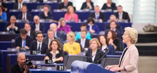 Von der Leyen speaking to the European Parliament